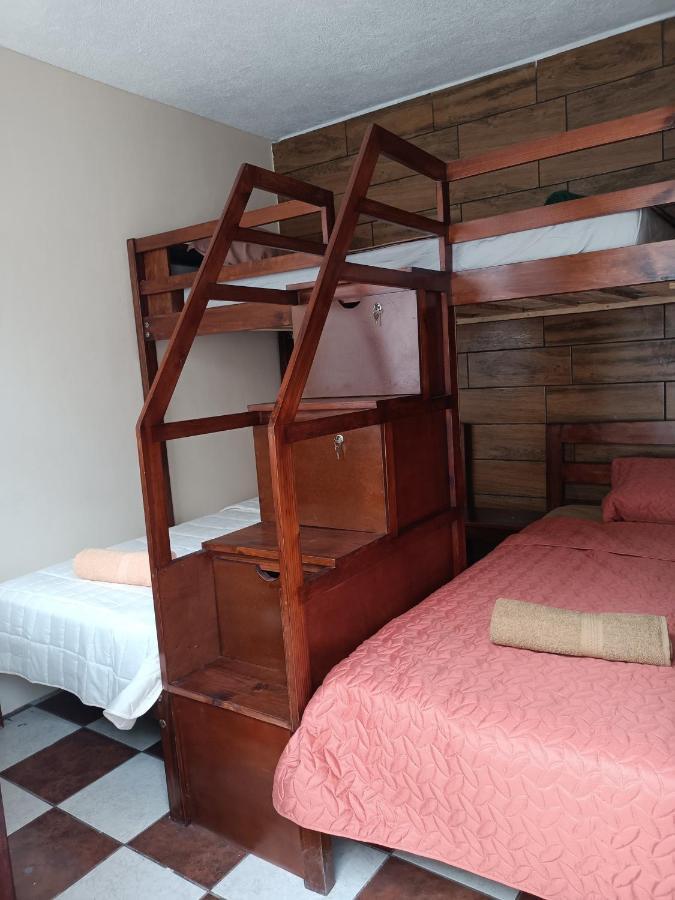 Budget Hostel Guatemala Exterior photo